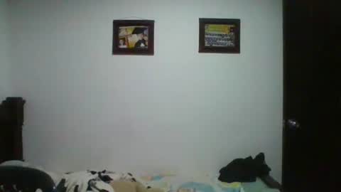 Snapshot of gadiel_sex chatting on March 7, 2025, 3:19 am gadiel_sex online show from March 7, 2025, 3:19 am