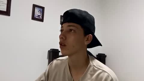 Snapshot of gadiel_sex chatting on September 30, 2025, 12:43 pm gadiel_sex online show from September 30, 2025, 12:43 pm