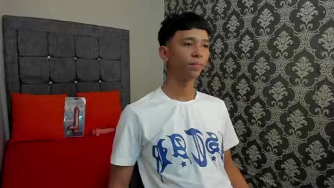 Snapshot of gael_d4v7 chatting on June 3, 2026, 7:19 pm Gael online show from June 3, 2026, 7:19 pm