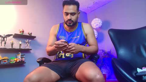 Snapshot of gael_meneses chatting on September 16, 2025, 11:00 am Gael Meneses online show from September 16, 2025, 11:00 am