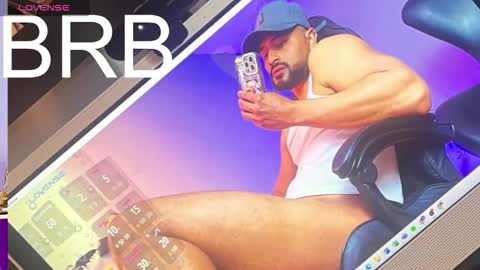 Snapshot of gael_meneses chatting on October 13, 2025, 11:43 am Gael Meneses online show from October 13, 2025, 11:43 am