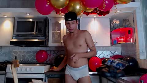 Snapshot of gael_zambrano chatting on February 11, 2026, 6:57 pm Gael sexy online show from February 11, 2026, 6:57 pm