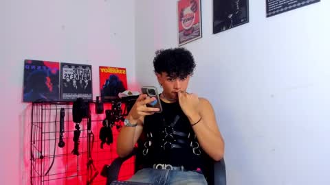 Gael Conner online show from February 23, 2025, 2:29 am