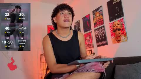 Gael Conner online show from November 28, 2025, 5:37 pm