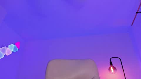 Gaia online show from February 24, 2025, 4:05 am