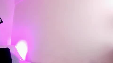 gaia_stonne online show from October 31, 2025, 11:11 am