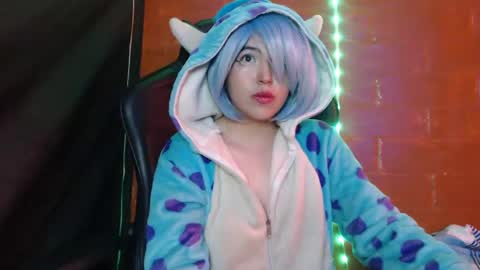 Kate 3 online show from January 31, 2025, 7:29 pm