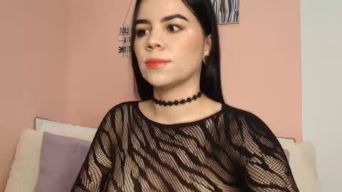  Gala Y  online show from October 6, 2025, 11:07 am