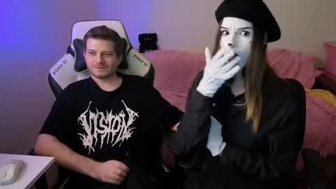 PayPlay online show from November 3, 2025, 7:37 pm