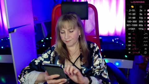 Janette online show from January 14, 2025, 8:59 pm