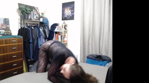 HOT  online show from February 8, 2025, 10:29 am