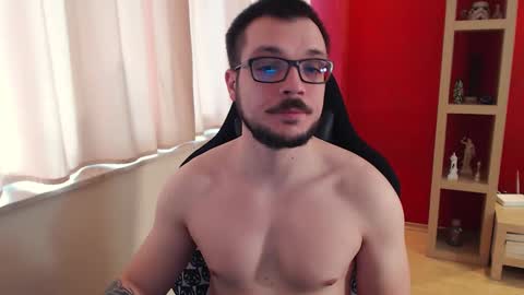 Snapshot of gangstalover8 chatting on December 5, 2024, 6:32 am GangstaLover online show from December 5, 2024, 6:32 am