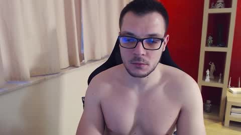 Snapshot of gangstalover8 chatting on December 19, 2024, 5:29 am GangstaLover online show from December 19, 2024, 5:29 am