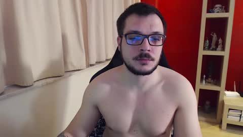 Snapshot of gangstalover8 chatting on January 27, 2025, 5:03 am GangstaLover online show from January 27, 2025, 5:03 am