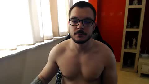 GangstaLover online show from May 19, 2026, 3:46 am