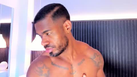 Alejo  online show from December 16, 2025, 9:09 pm