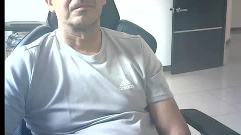 ganso  online show from February 7, 2025, 11:13 pm
