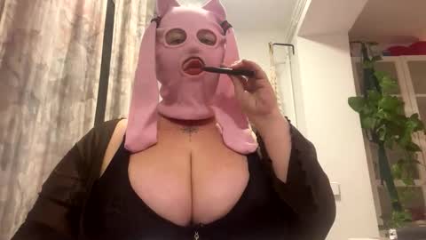 gapetrainee online show from October 20, 2025, 12:44 am