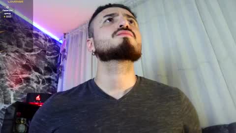 Chris  Dont forget to gift me thumb up Its very important to me and makes me happy AF  online show from September 29, 2025, 6:40 am