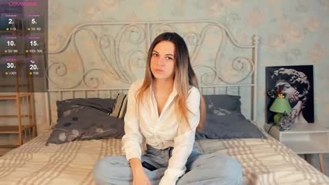 Snapshot of garden_flower chatting on January 9, 2025, 4:28 pm Violla online show from January 9, 2025, 4:28 pm