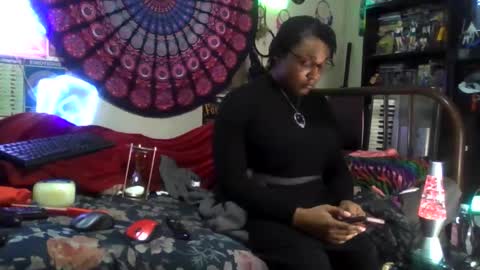 Gardenia online show from January 14, 2026, 11:42 pm