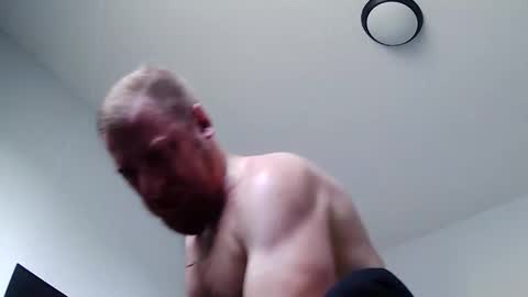 garrettandamy online show from April 21, 2026, 10:01 pm