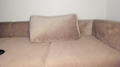 garry69eva online show from November 15, 2025, 9:43 pm