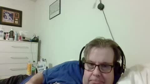 Gary online show from October 26, 2025, 3:45 am