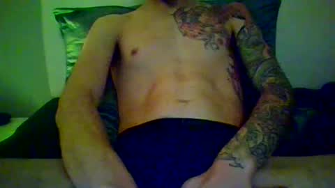 Snapshot of garyreal1990 chatting on February 28, 2026, 8:54 pm garyreal1990 online show from February 28, 2026, 8:54 pm