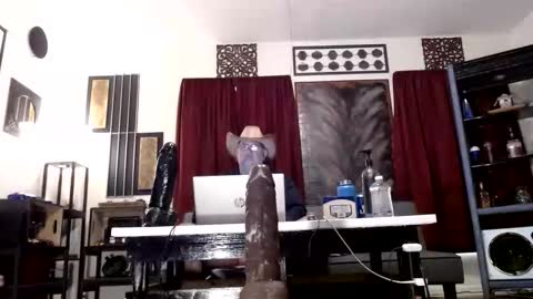 gatewaylaptop2019 online show from November 5, 2025, 9:48 pm