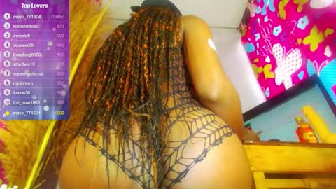 gatica_negra online show from December 4, 2024, 9:02 pm