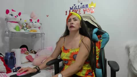 Snapshot of gatitasexy_hot_wet4u chatting on December 1, 2024, 10:53 pm Mfe online show from December 1, 2024, 10:53 pm