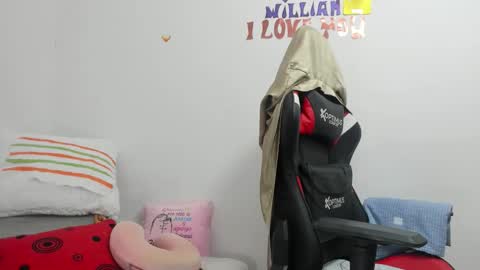 Snapshot of gatitasexy_hot_wet4u chatting on October 26, 2025, 10:04 pm Mfe online show from October 26, 2025, 10:04 pm