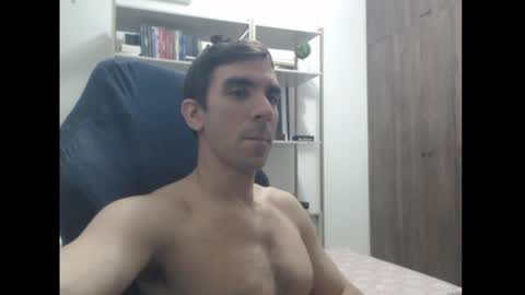 gatosarado23 online show from December 9, 2024, 11:03 pm