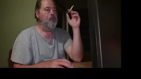 gavineverett3 online show from October 15, 2025, 4:34 am