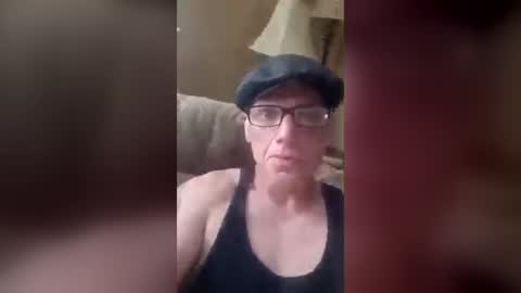 Snapshot of gavingooning chatting on July 3, 2026, 8:48 pm gavingooning online show from July 3, 2026, 8:48 pm