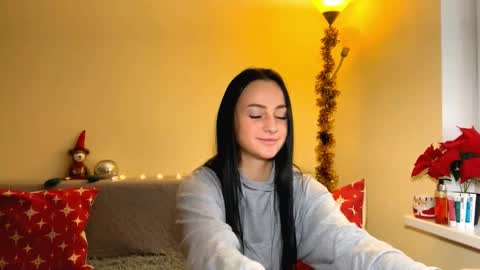 Stasy online show from December 22, 2025, 8:33 am