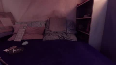 gayrobbin online show from October 11, 2025, 11:31 am