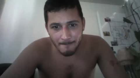 gaysluttyboy97ff online show from May 26, 2026, 9:16 am