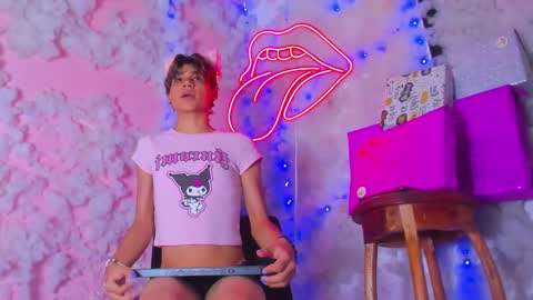 HAN online show from December 17, 2025, 3:29 pm