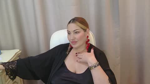 Snapshot of gazz2025 chatting on October 6, 2025, 5:49 am gazz2025 online show from October 6, 2025, 5:49 am