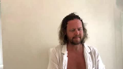 gcsurfer81 online show from November 20, 2025, 7:08 am