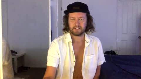 gcsurfer81 online show from February 16, 2026, 12:07 am