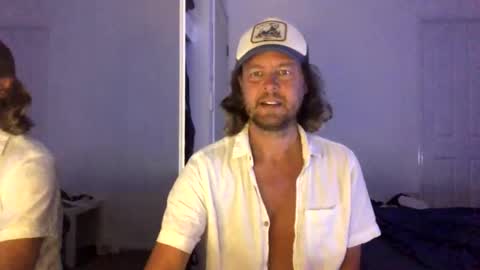 gcsurfer81 online show from February 23, 2026, 8:33 am