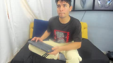 Gean Mclovin online show from April 21, 2026, 7:17 pm