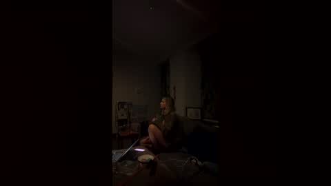 geedavy3 online show from April 25, 2026, 10:40 pm