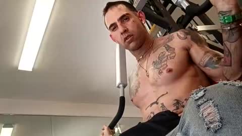 Zanecubano online show from October 19, 2025, 5:46 pm