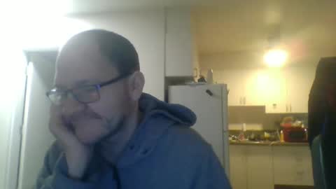 Snapshot of geekgamer41 chatting on April 3, 2026, 6:11 am geekgamer41 online show from April 3, 2026, 6:11 am