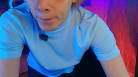 Snapshot of gemdominus chatting on October 14, 2025, 12:22 am Gem Dominus online show from October 14, 2025, 12:22 am