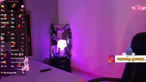 Snapshot of gemenis_dy_ chatting on November 19, 2025, 3:01 pm Geminis online show from November 19, 2025, 3:01 pm